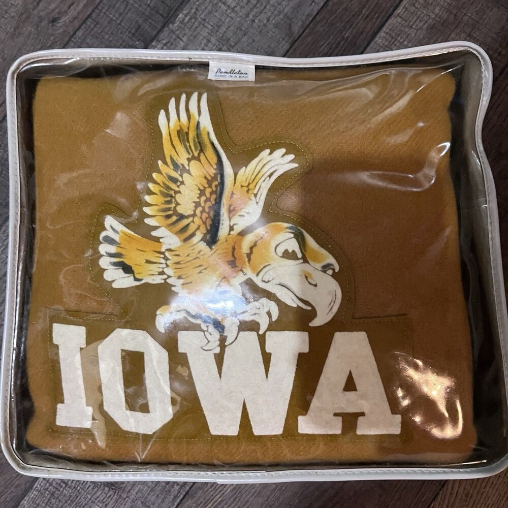Pendleton University of Iowa Hawkeyes Wool Fringe Throw Stadium Blanket 52x70”